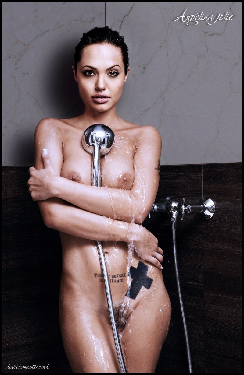 Angelina julie naked