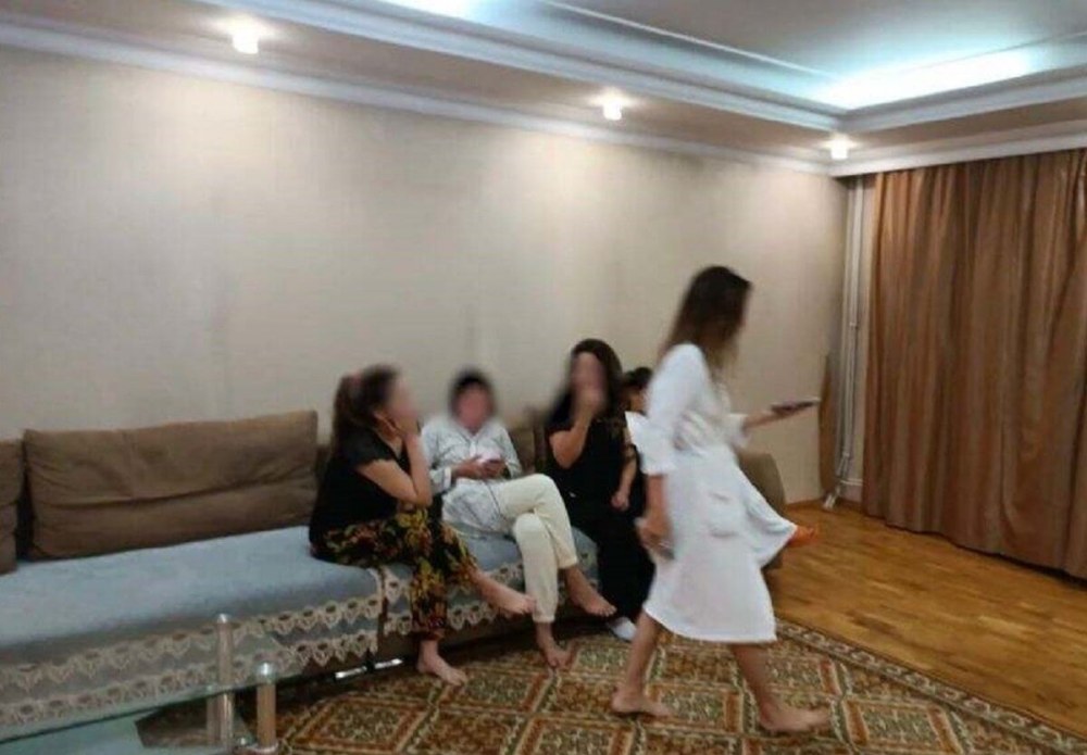 Уральские пельмени девушки порно секс
