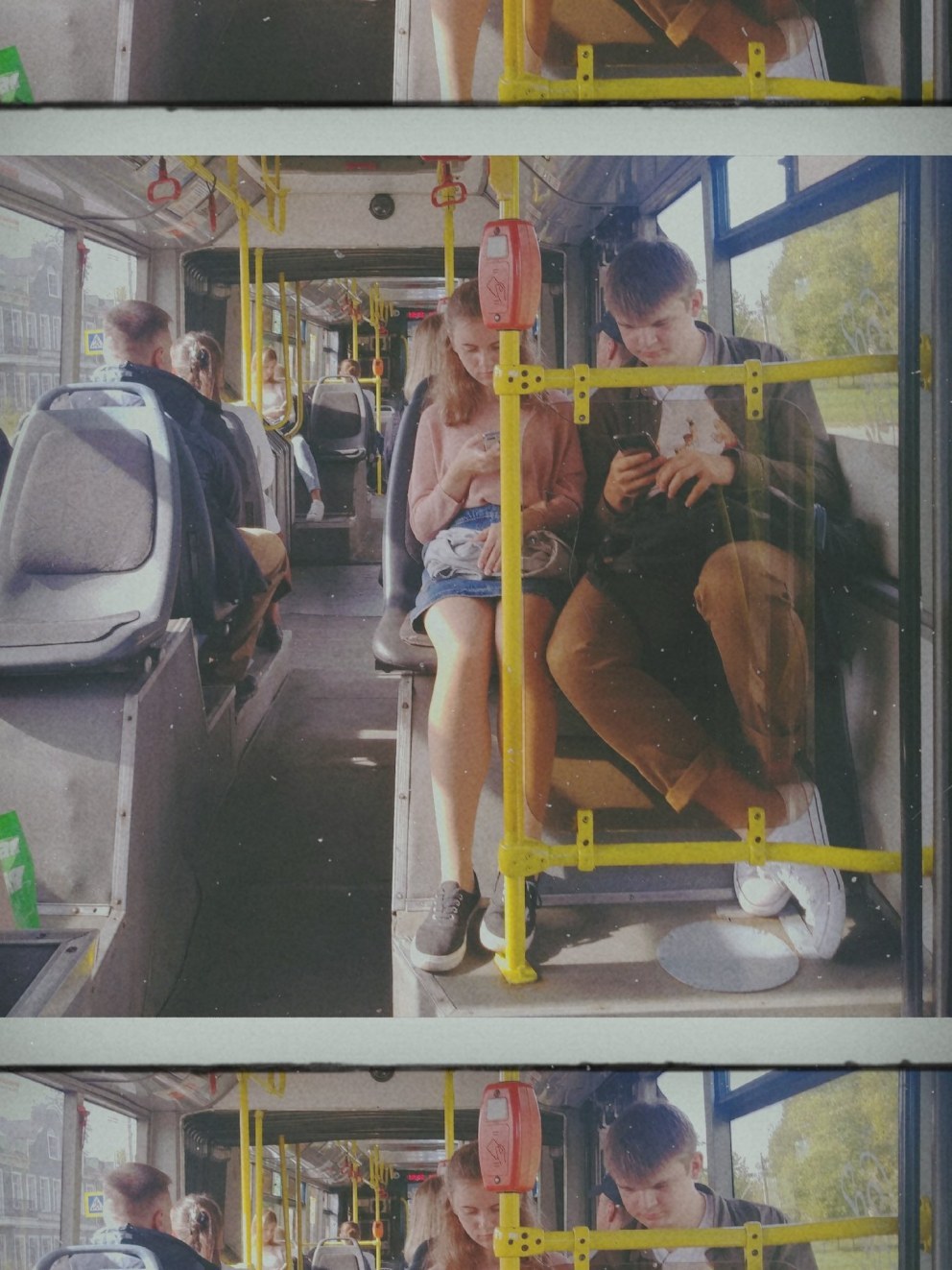 в общественном транспорте трогает грудь фото 112