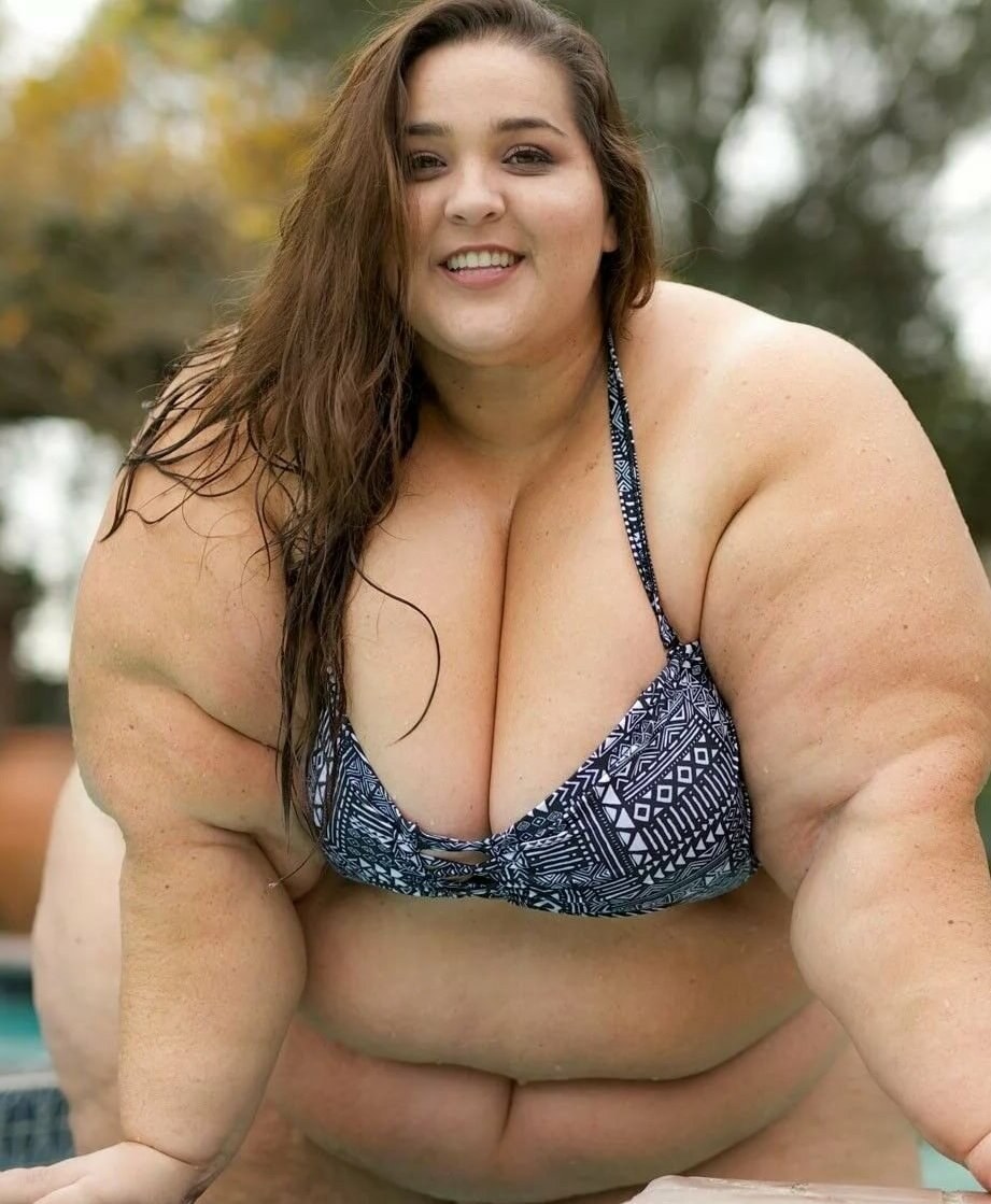 фото голая девочка толстушка фото 103