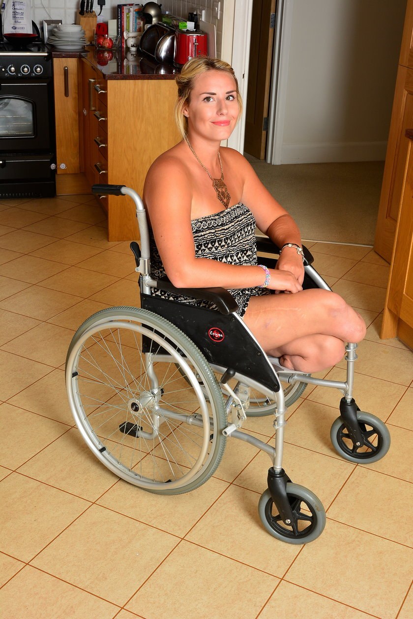 Порно с инвалидами без ног с девушками (60 фото)