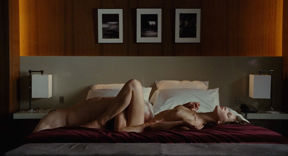 Marine Vacth молода и прекрасна nude