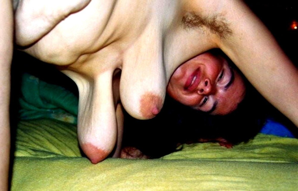 Эмма Синклер сиськи молоко