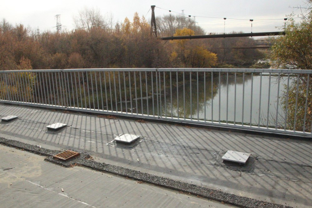 Валентина Шевченко с пистолетом