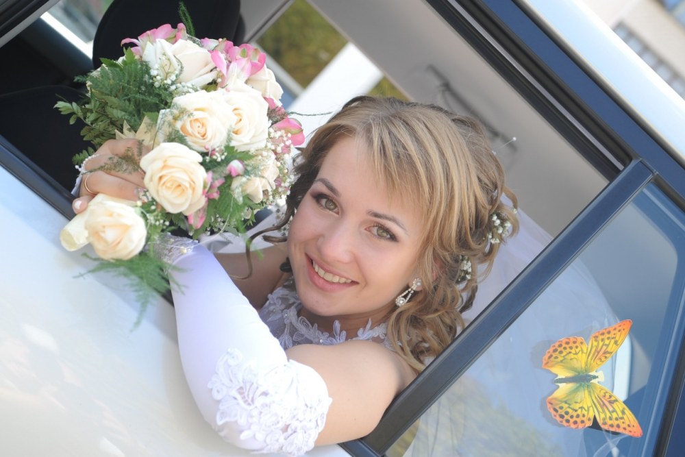 Елена Бушина попа