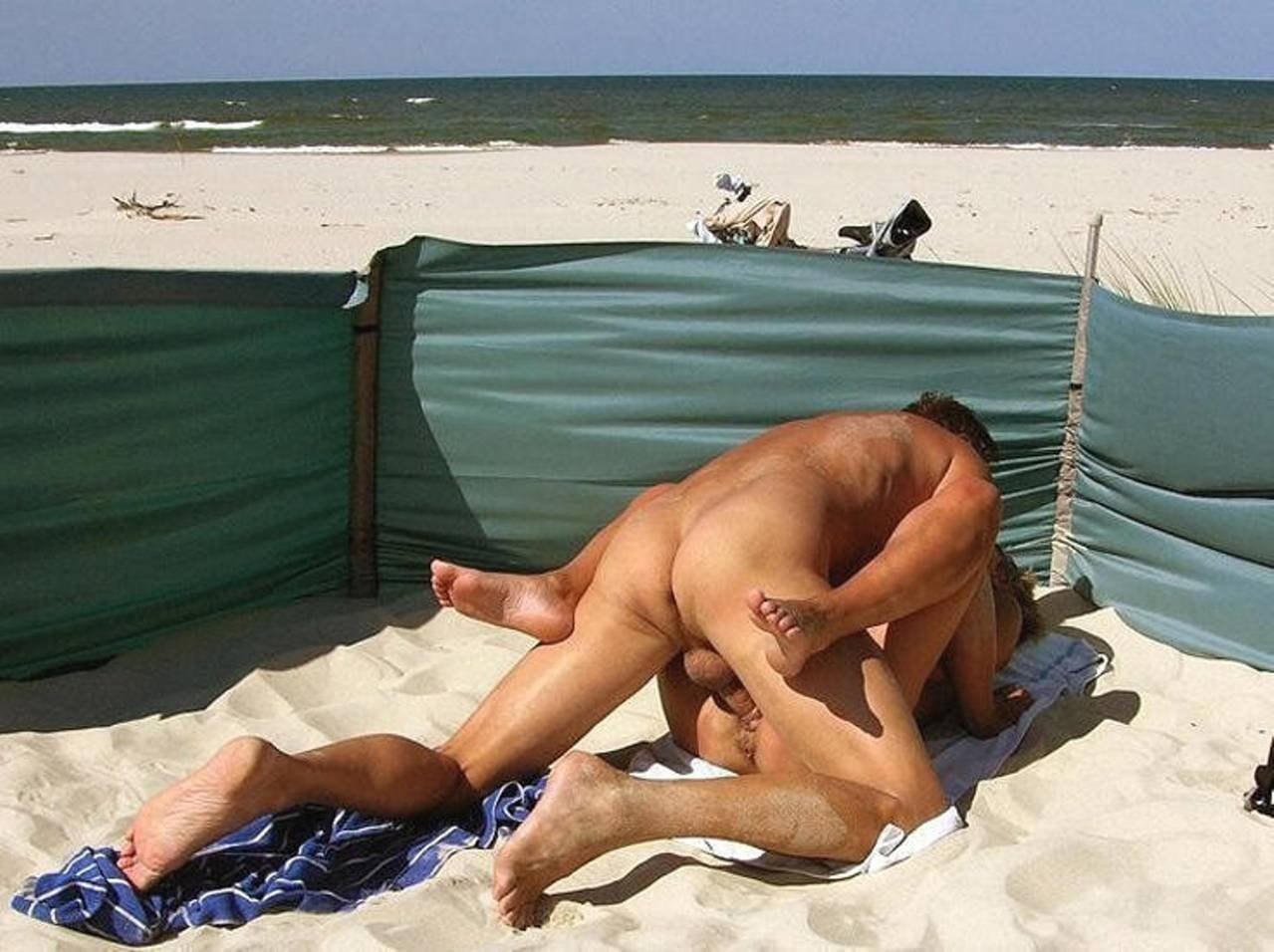 Скрытая камера: Секс на пляже