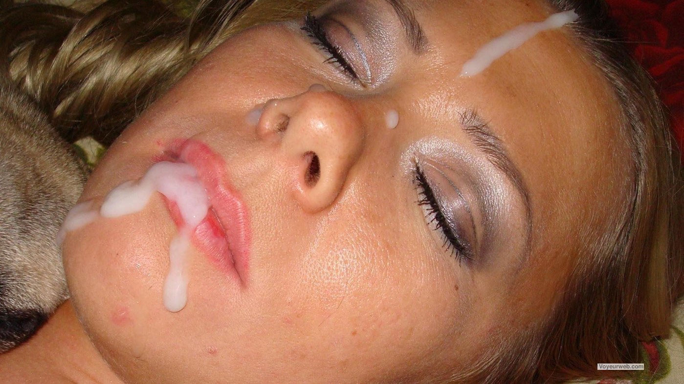 Sleeping cum facials