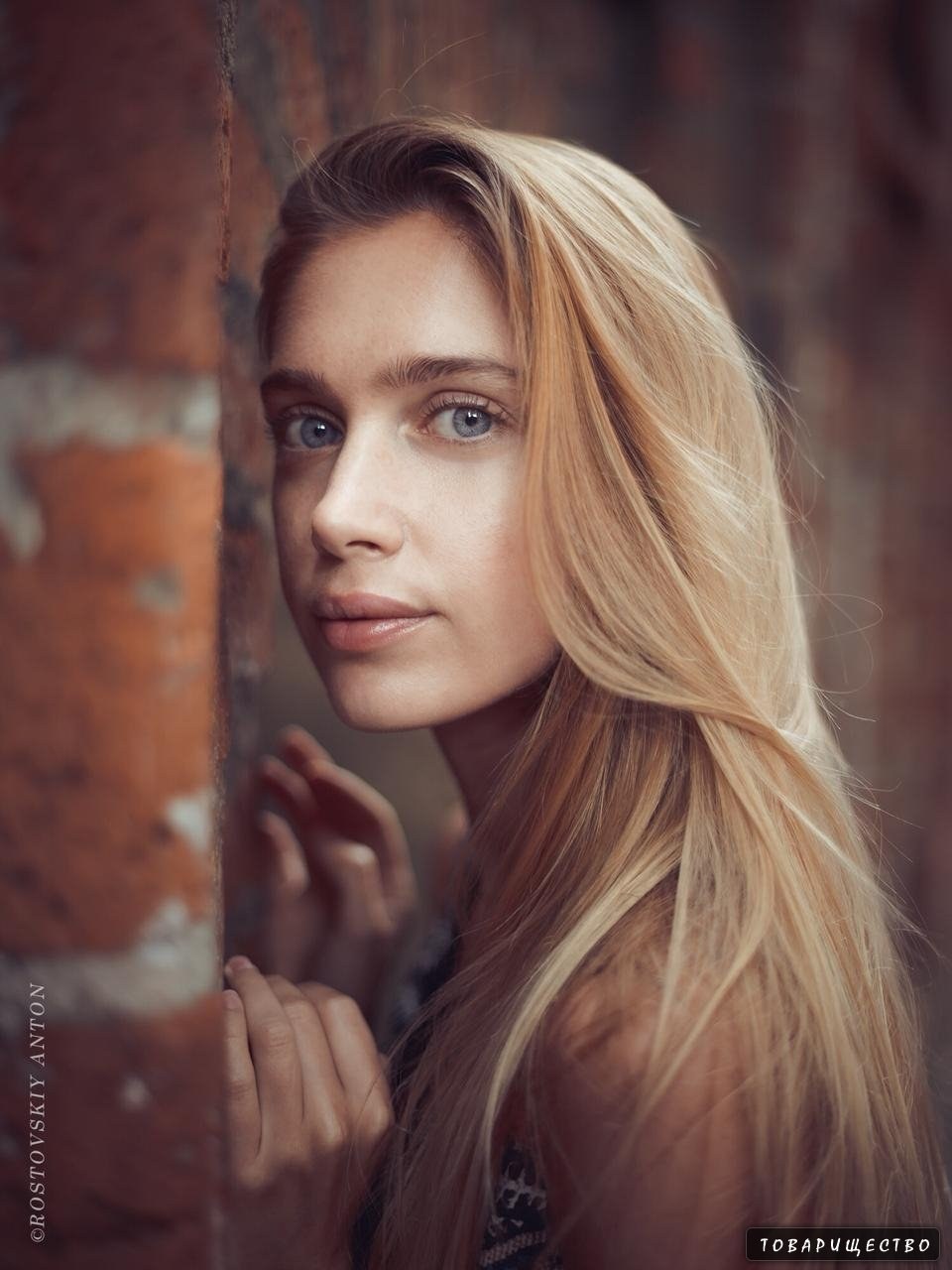 Анна Андрусенко ножки