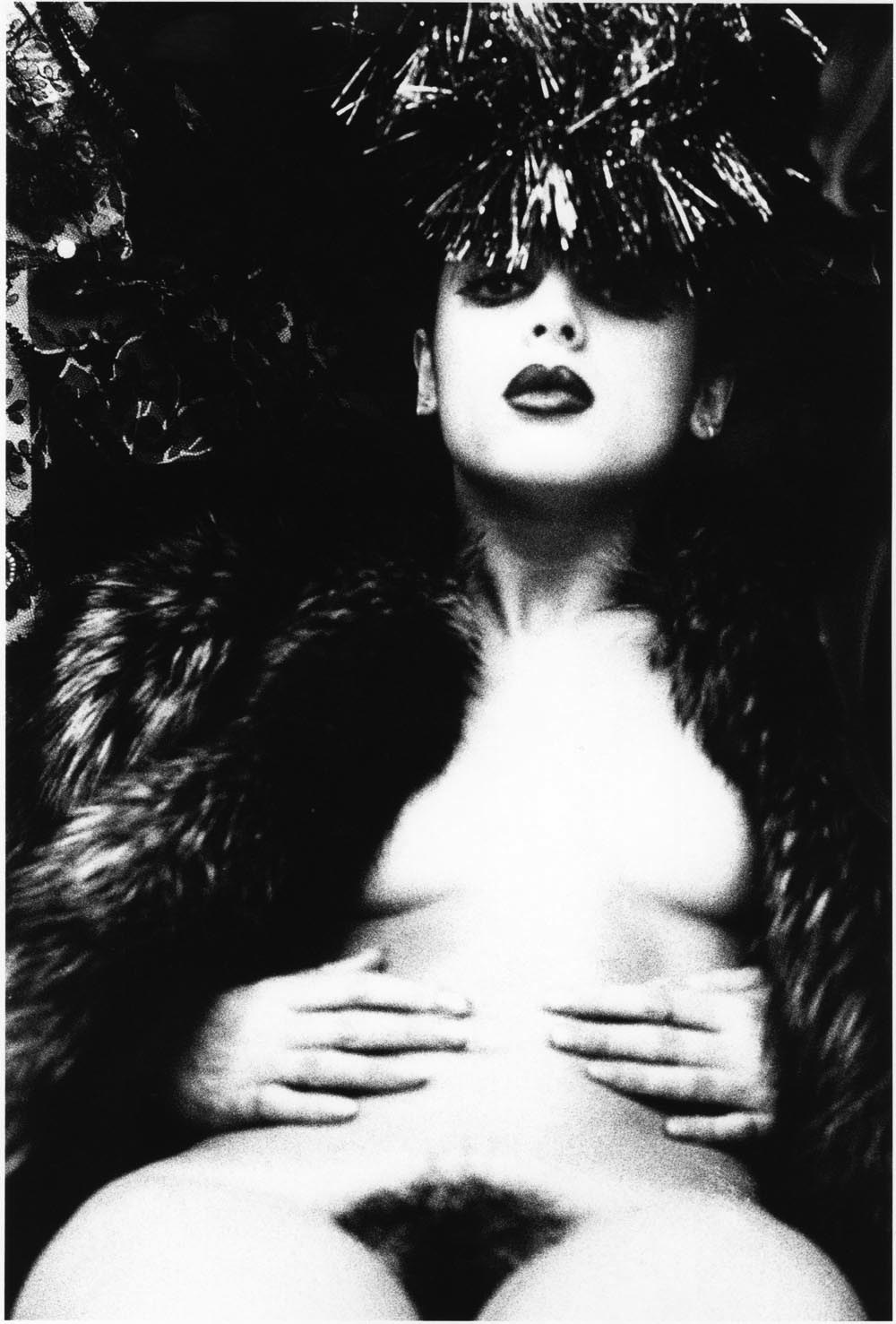 Ева Йонеско Eva Ionesco голая