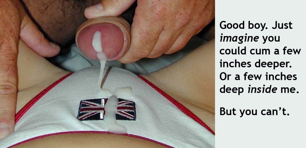 Огромный член под трусами