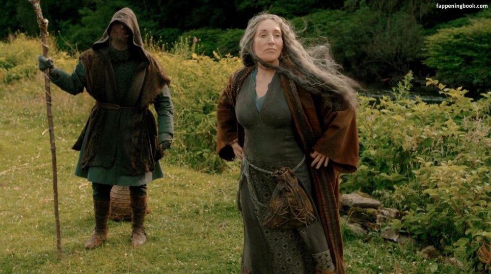 Katey Sagal в купальнике