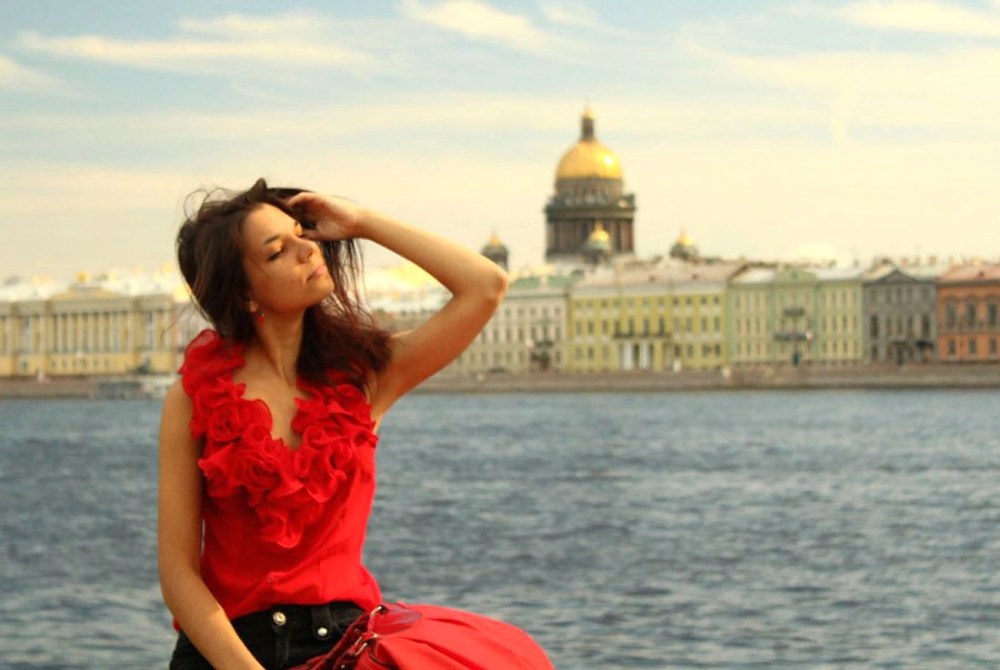 Позы для интимной фотосъемки в зеркало