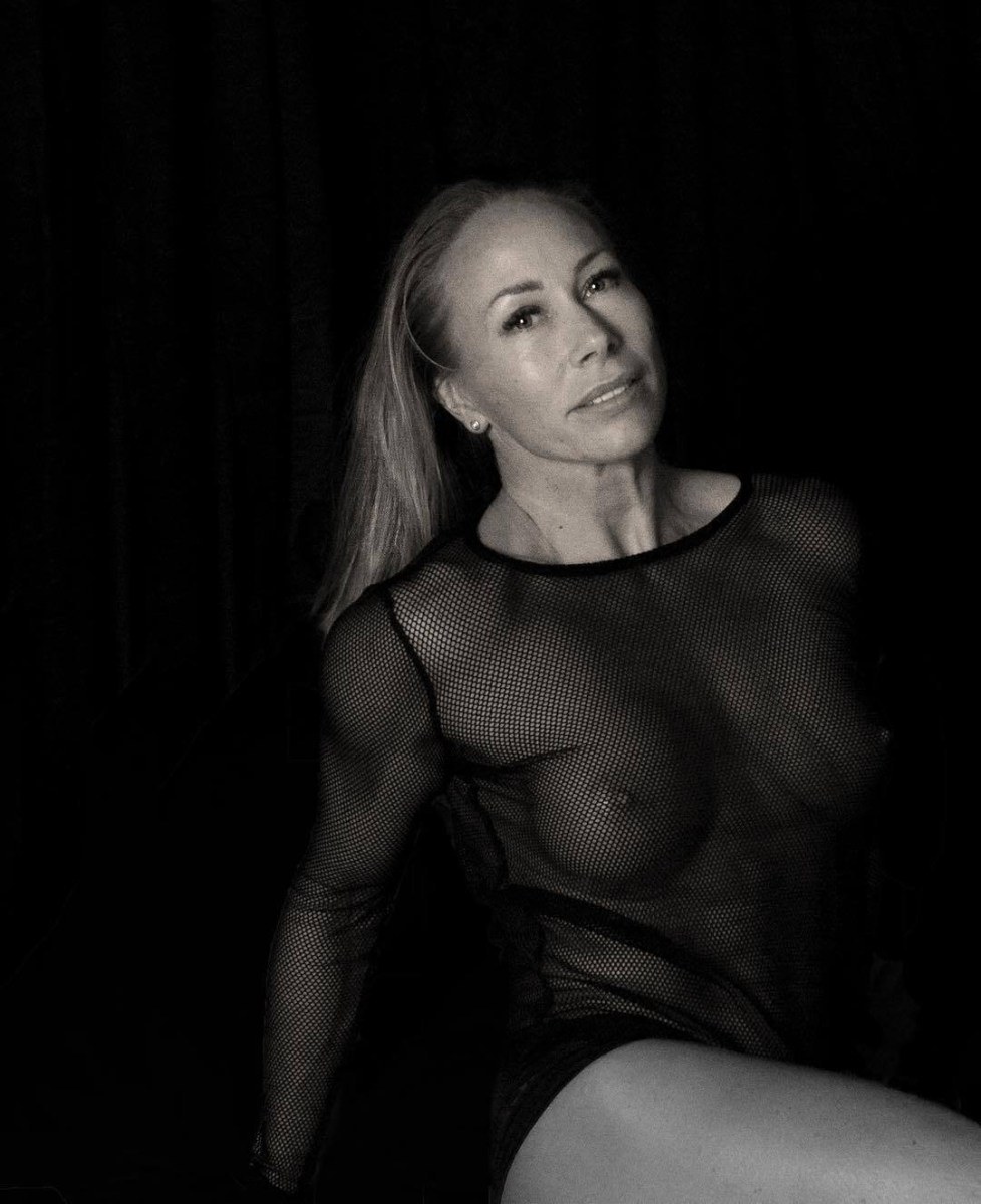 Шейден Роуг порноактриса