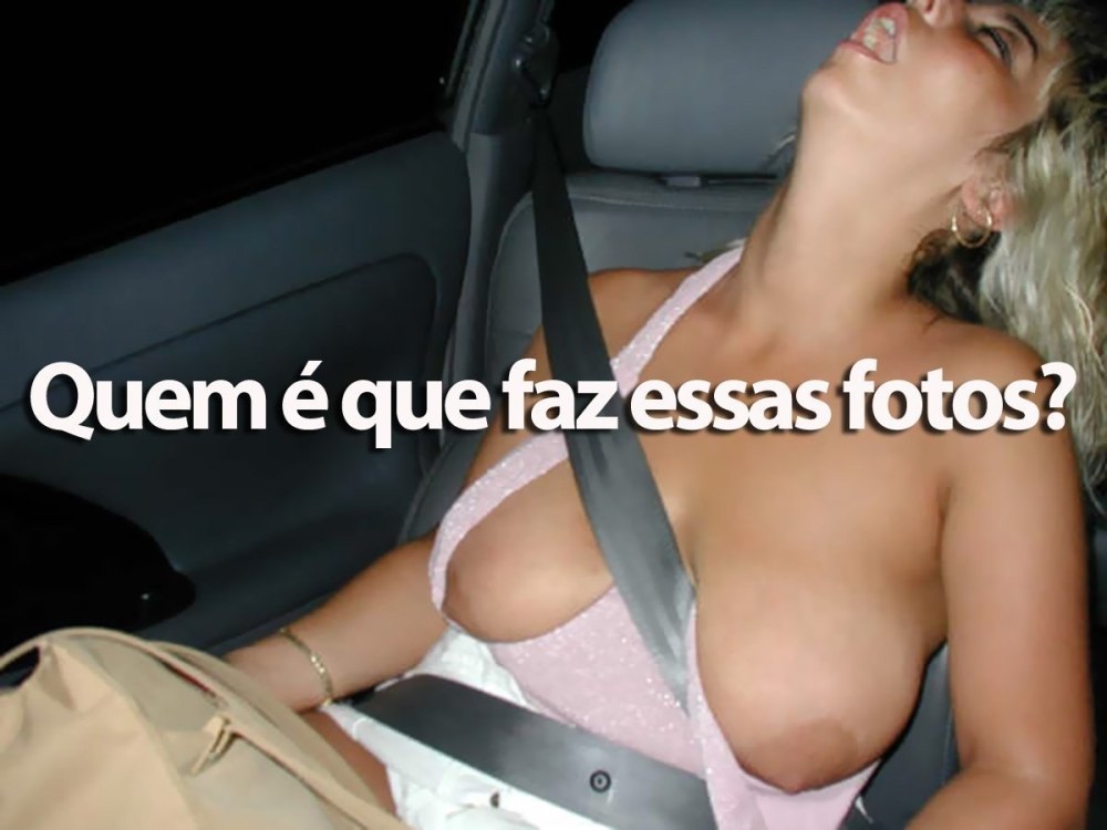 Маленькие сиськи в машине