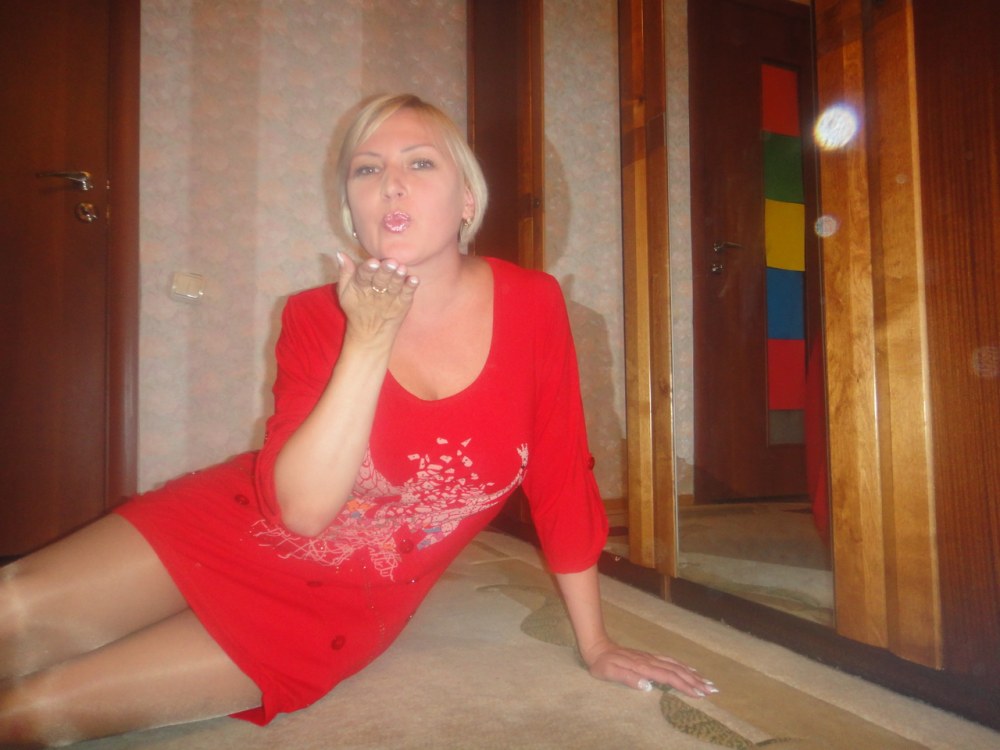 Анна Алмазова