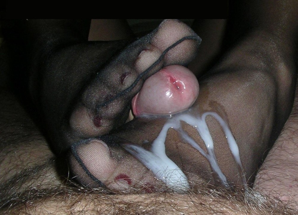 Кончил на ножки частное