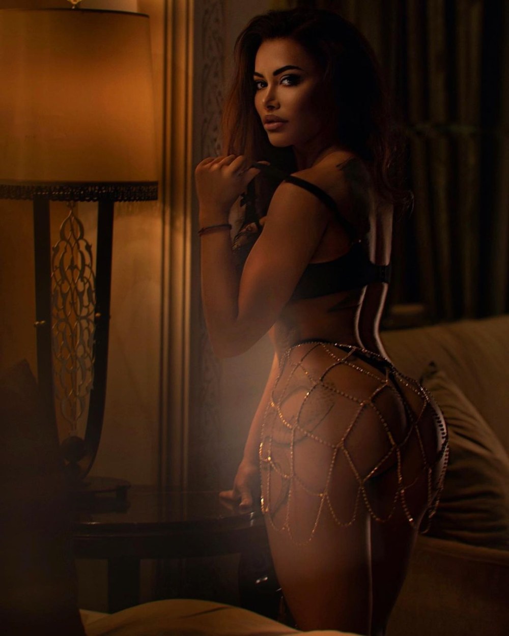 Страстный поцелуй перед сном