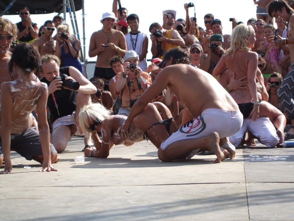Казантип фестиваль голые