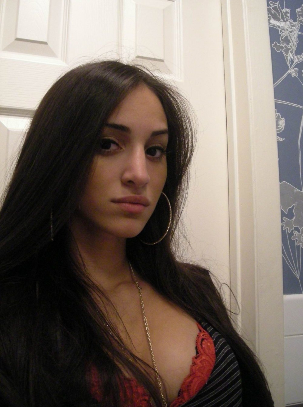 Молодая армянка