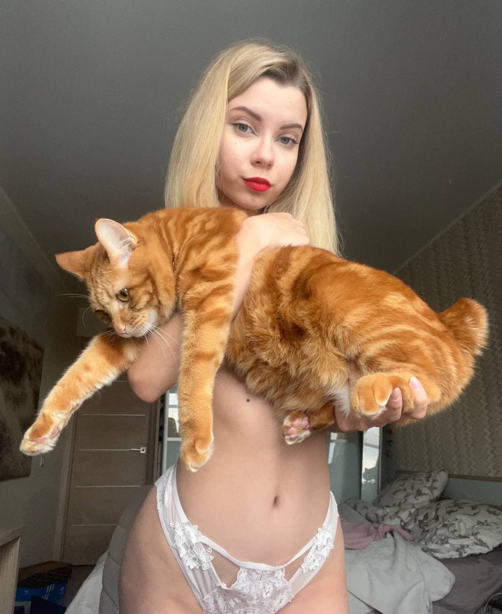 Арина Снежко слив онлифанс