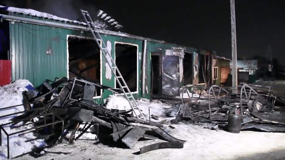 Девушка художник