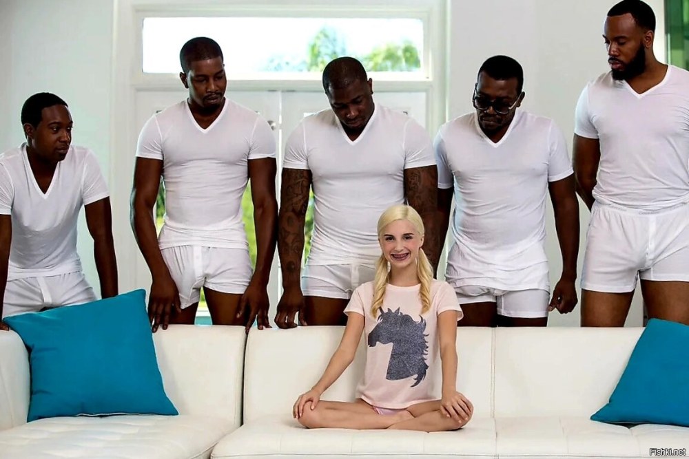 Девки с района
