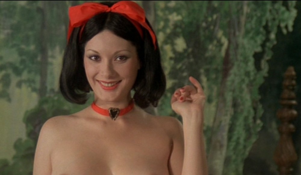 Наталья Щукина голая грудь