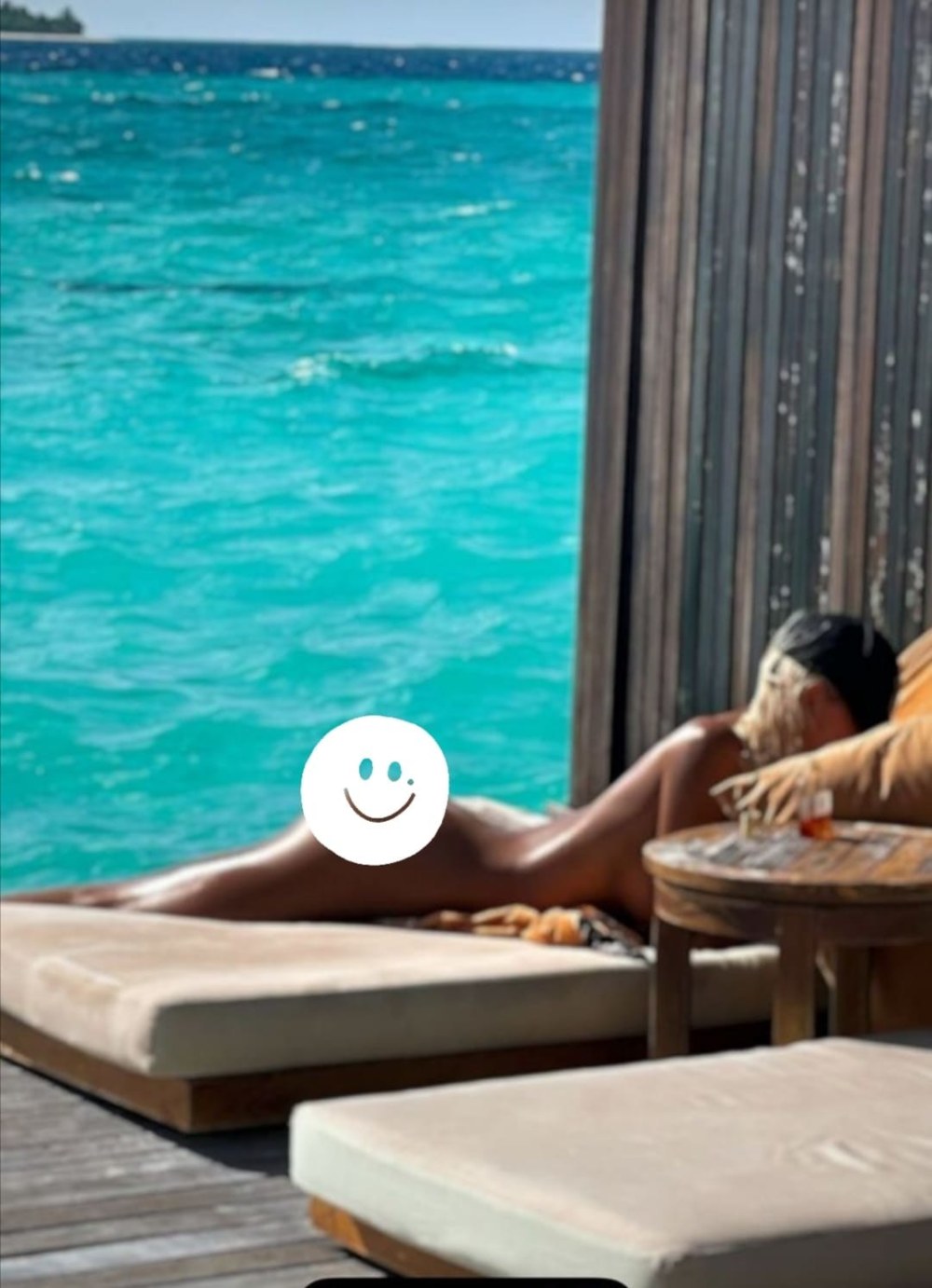 Отель где все голые