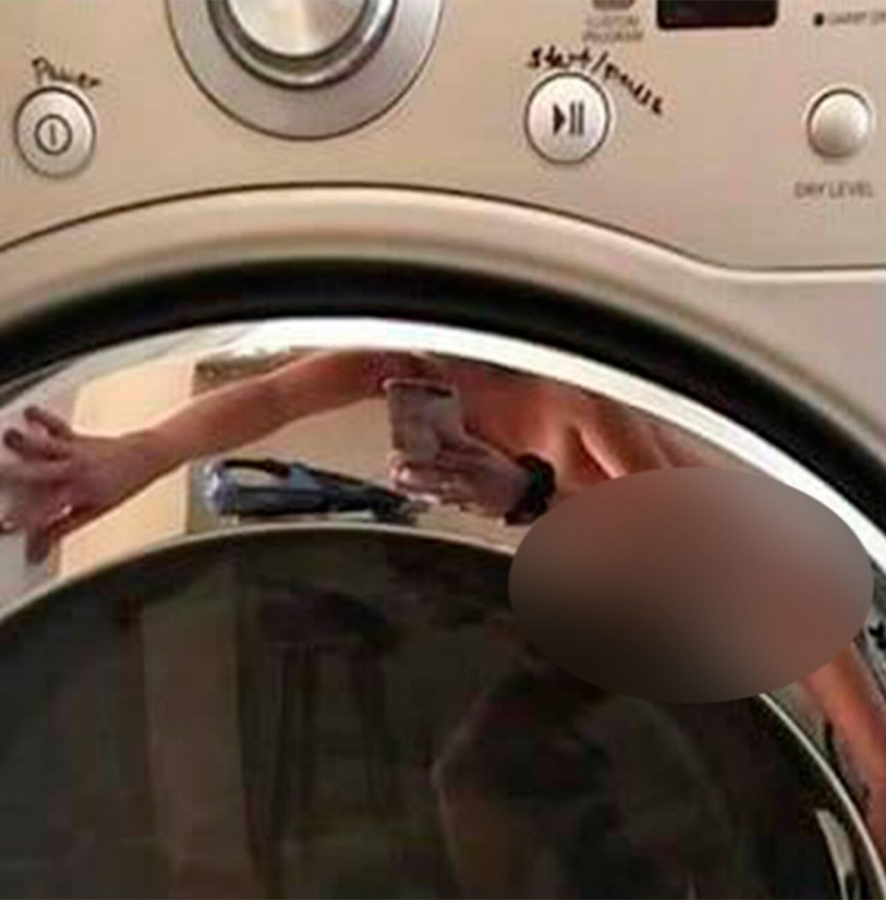 Отражение в стиральной машине