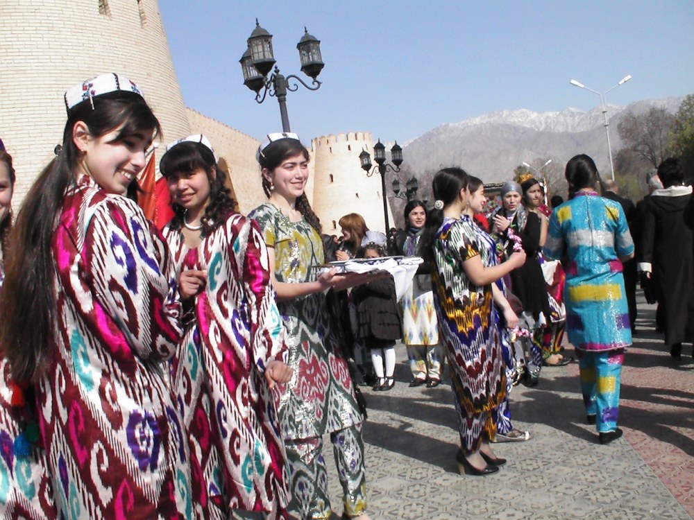 Таджички большая грудь