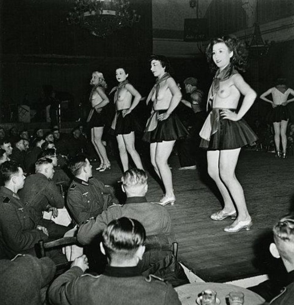 Порнография второй мировой