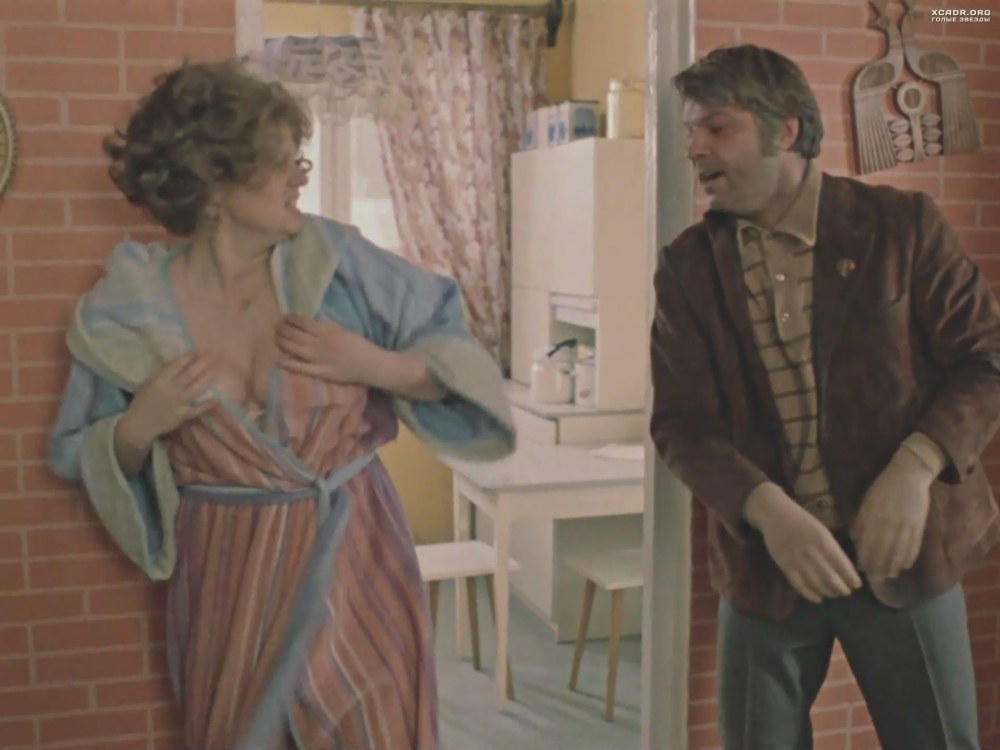 Голые телеведущие с волосатой вагиной