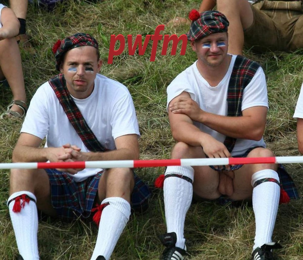 Голые Шотландские фанаты