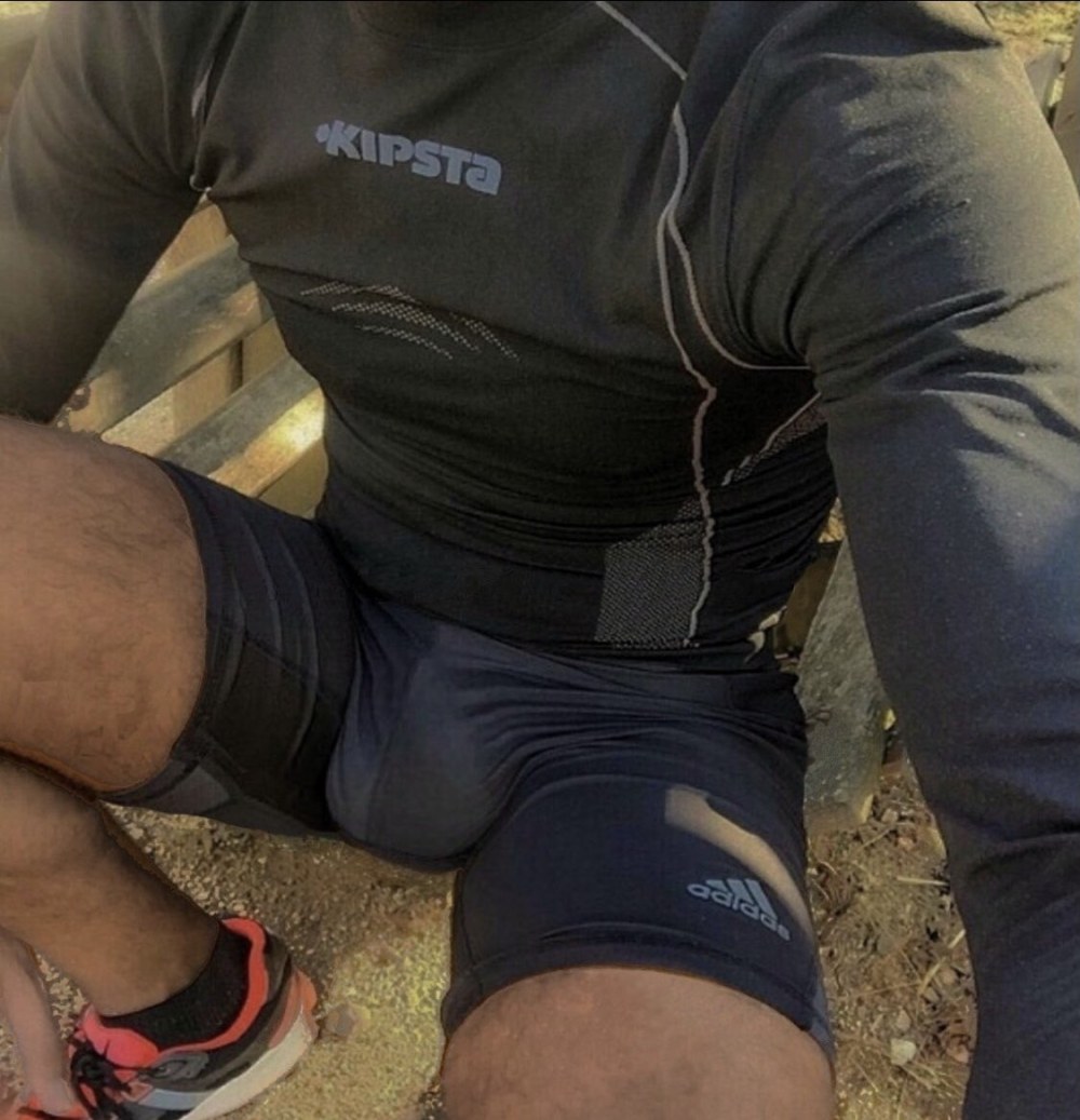 Борьба спортсмен кончил