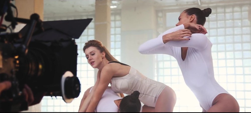 Юлианна Караулова Максим