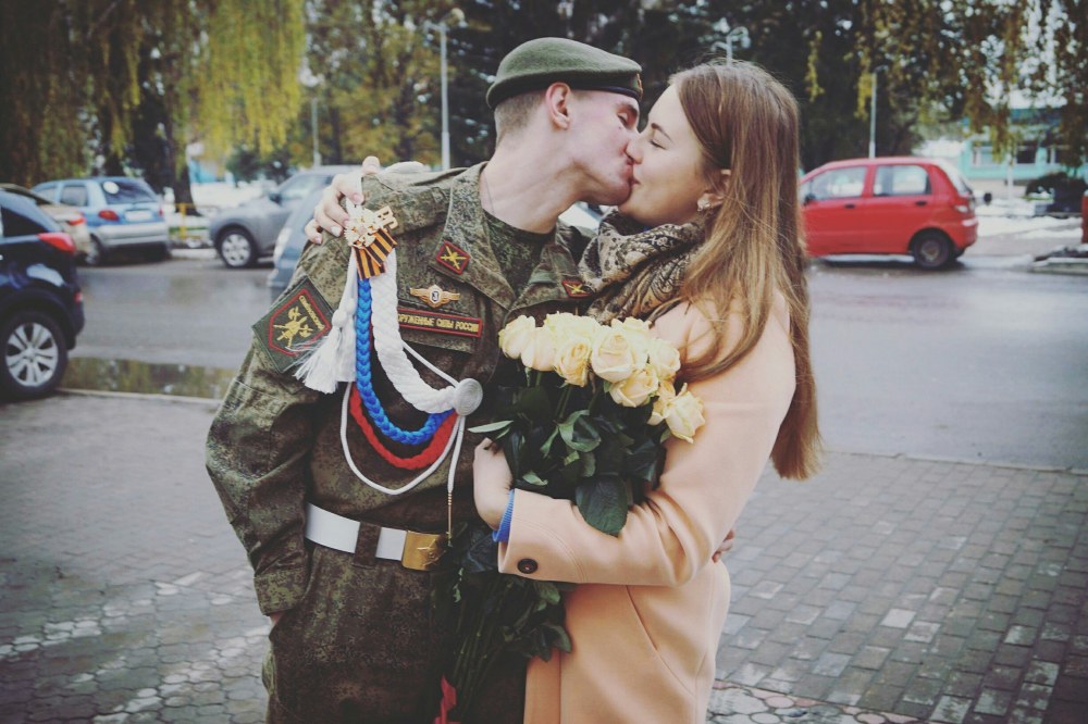 Любовь сильнее армии