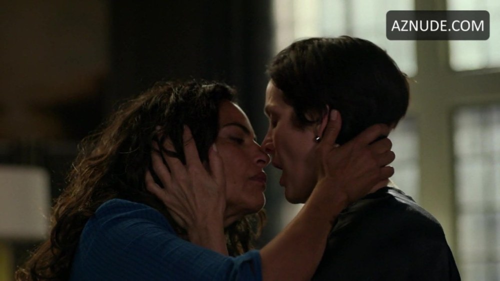 Sarita Choudhury and Carrie-Anne Moss