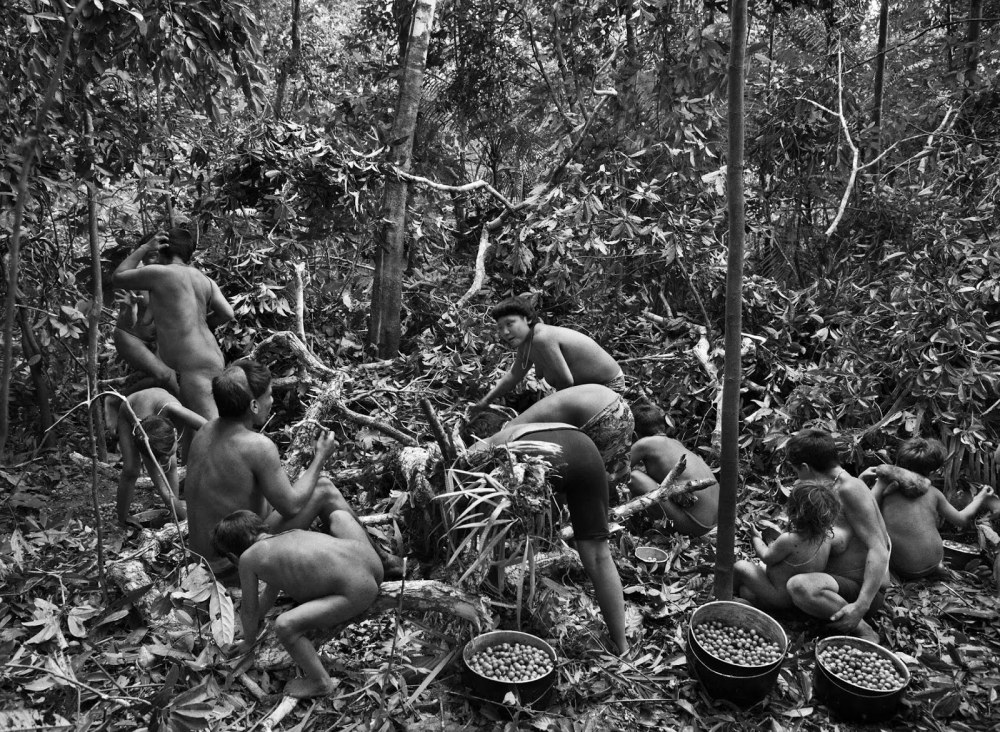 Нудизм в племенах амазонки