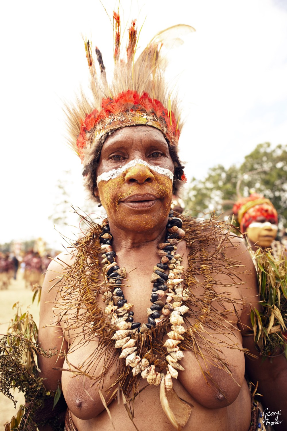 Племя Папуа голые женщины