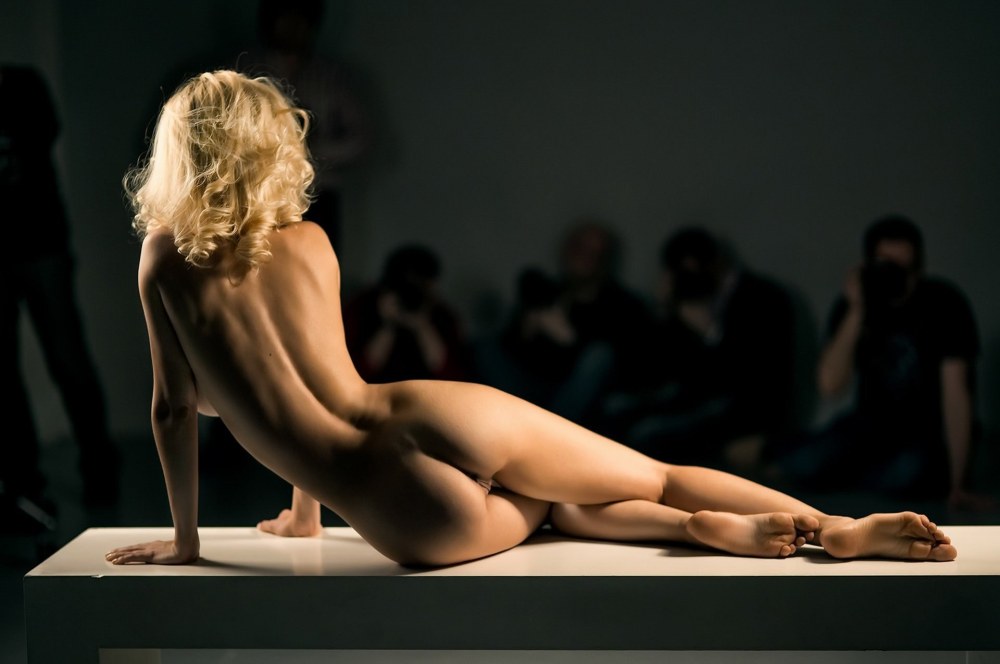 Эротические натурщицы