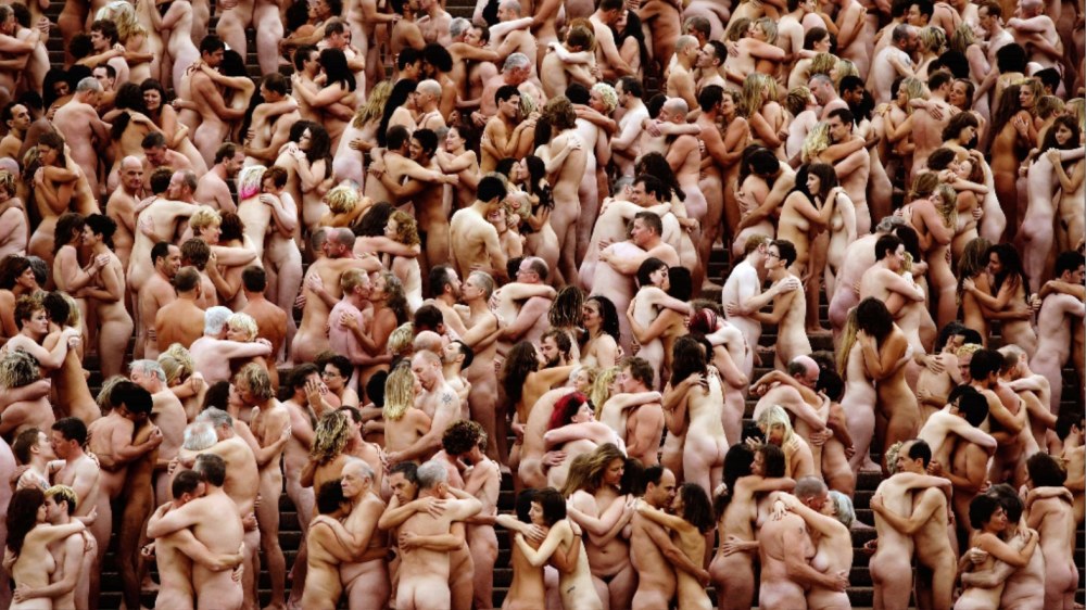 Голая массовка Spencer Tunick