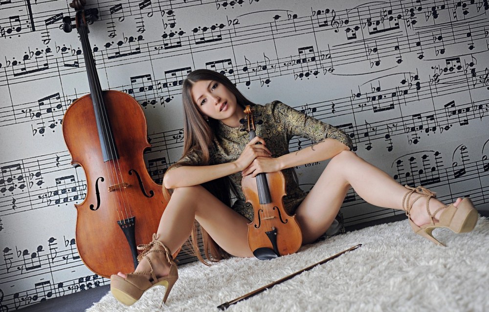 Saju a в штанах