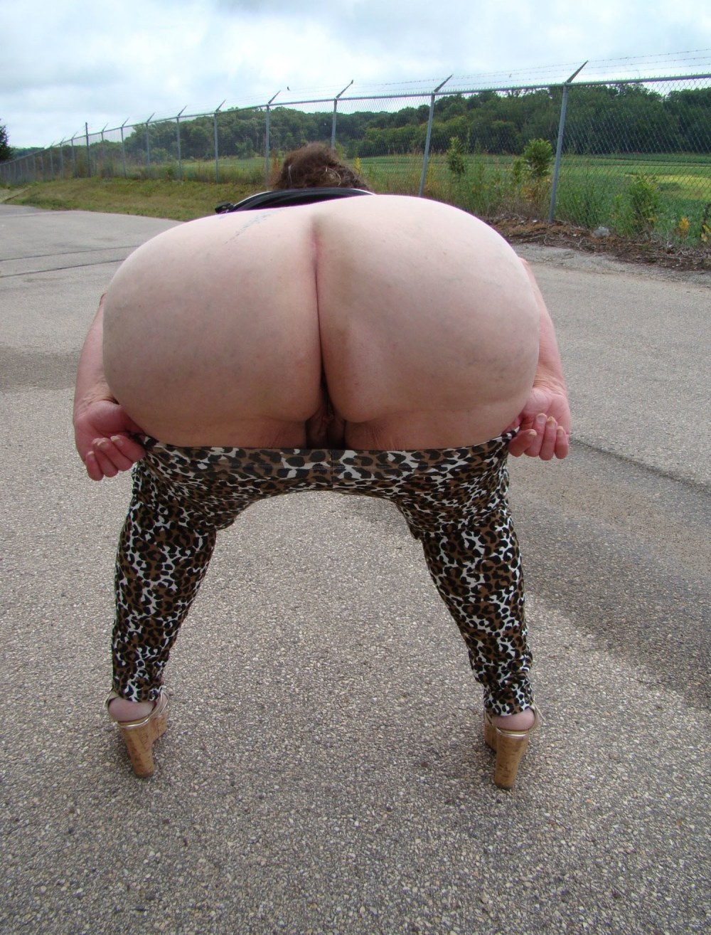 Женщины с большими сраками