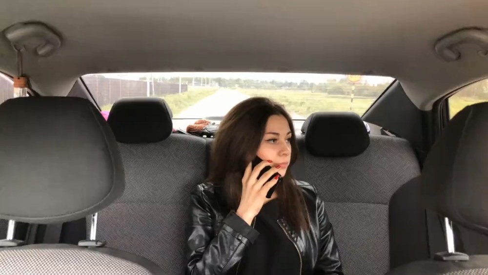 Lollylips с таксистом