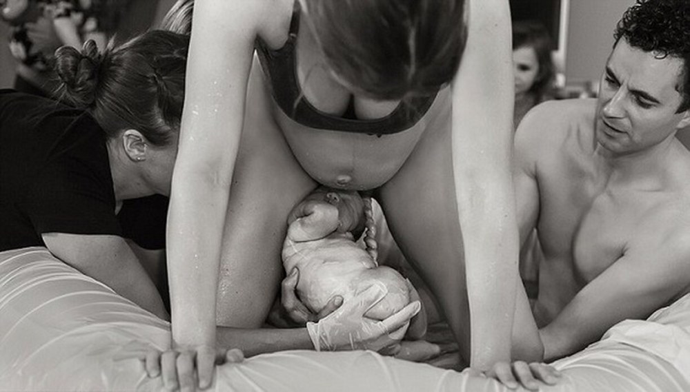 Фотосессия во время родов